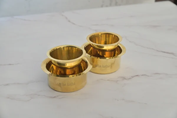 Gloss Finish Brass Dabara Set